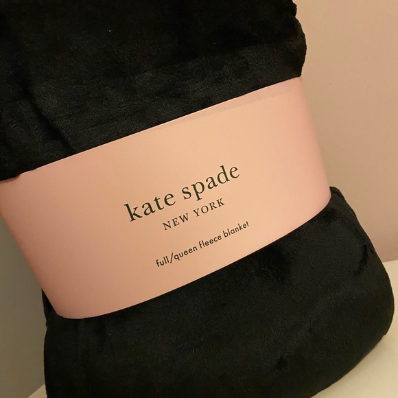 kate spade Other - Kate spade♠️ blanket!